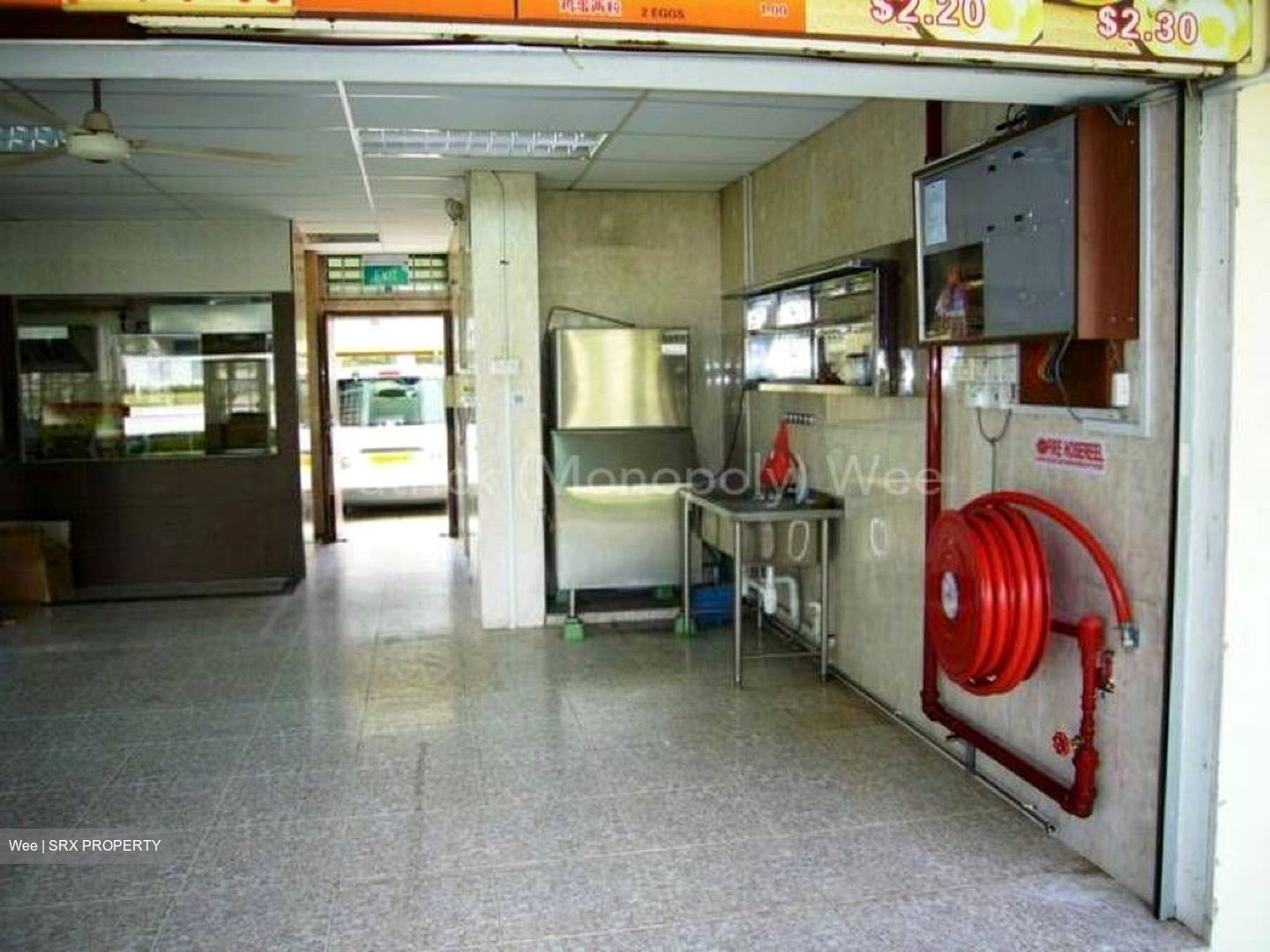 Yishun Central 1 (D27), Retail #368093331